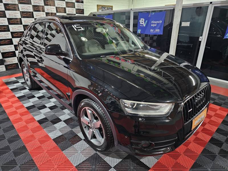 AUDI - Q3 - 2014/2015 - Preta - R$ 91.900,00