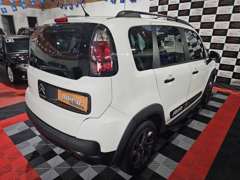 CITROËN - AIRCROSS - 2016/2017 - Branca - R$ 52.900,00